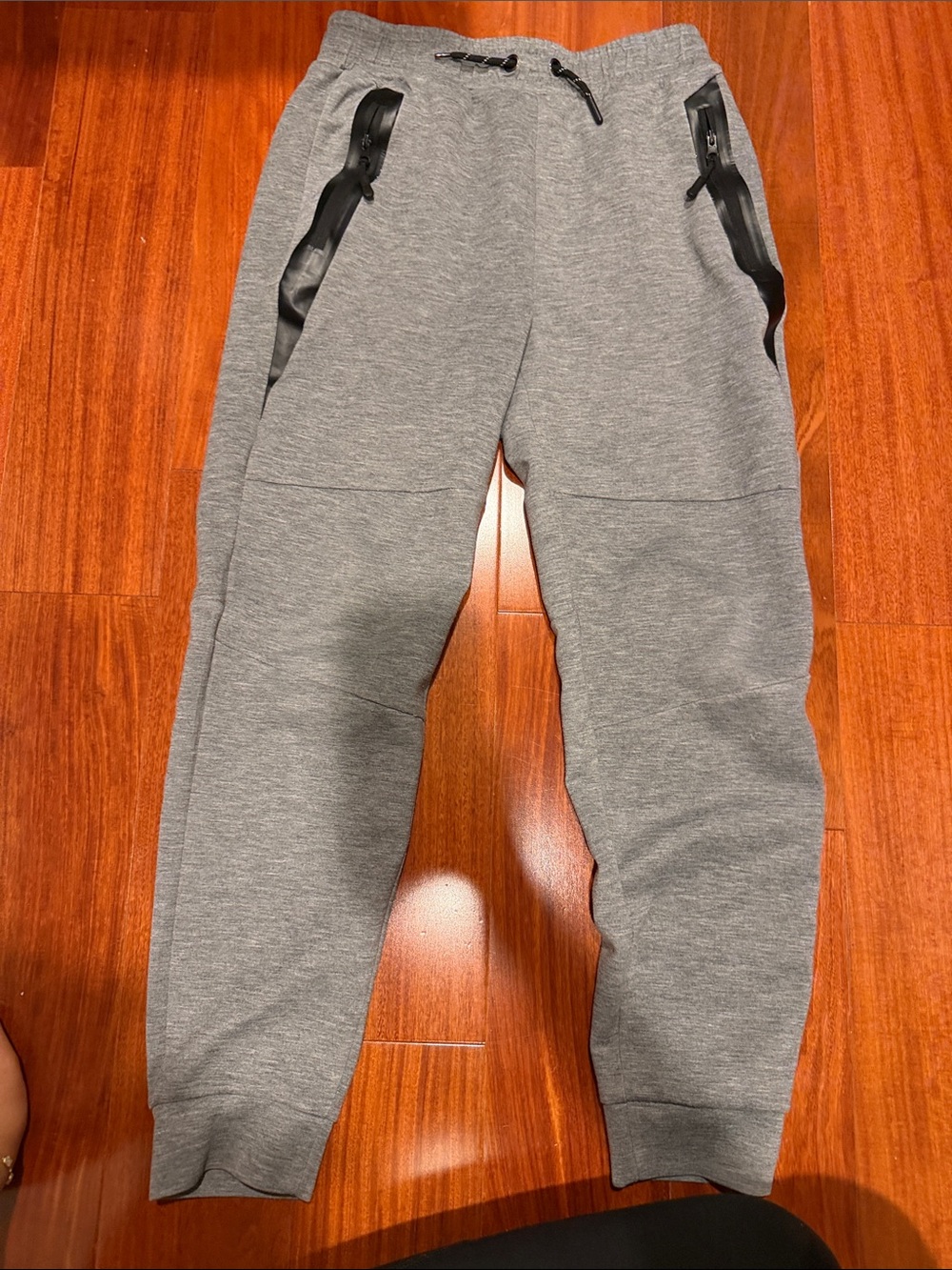 RGSTR Boys Kids Grey Athletic Jogger Sweatpants Zippered Pockets 10/12 medium